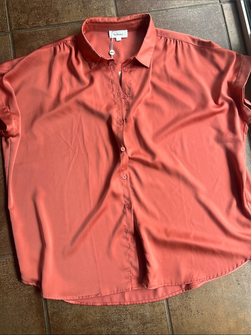 Bohme women’s Coral-Orange Short Sleeve Button-Down Shirt